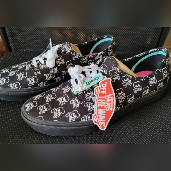 (SOLD) Vans Coldhearted Comfycush Authentic Skate Shoes Size 11 Mens NIB - Picture 2 of 14